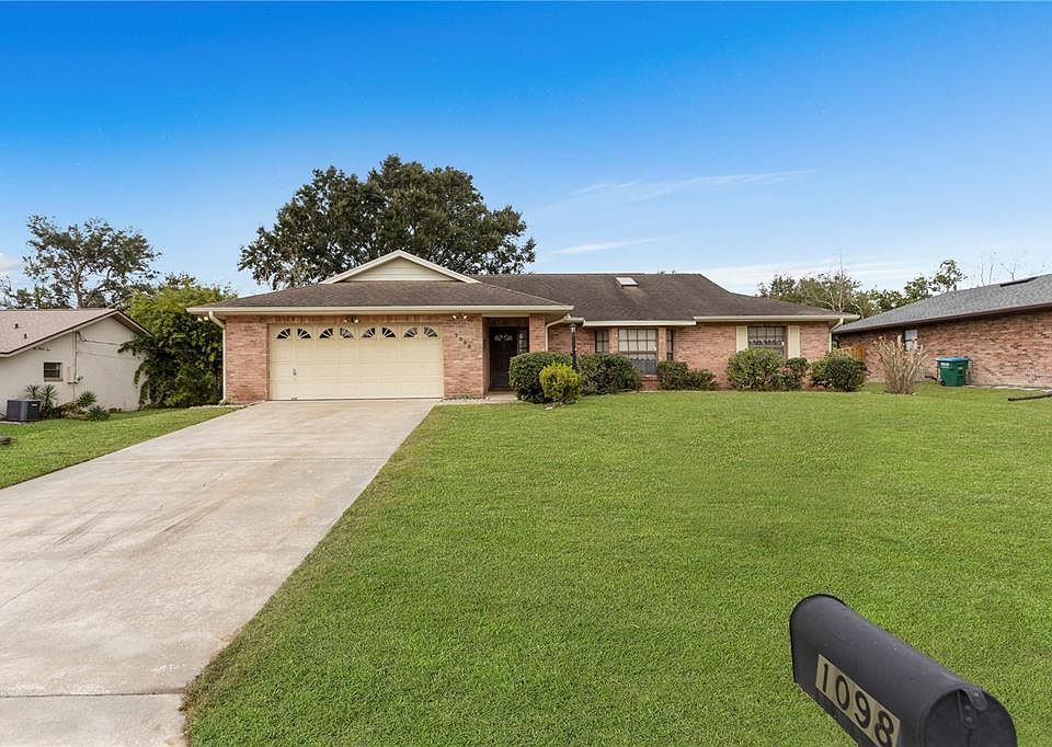 1st image of 1098 EAGLES NEST AVENUE