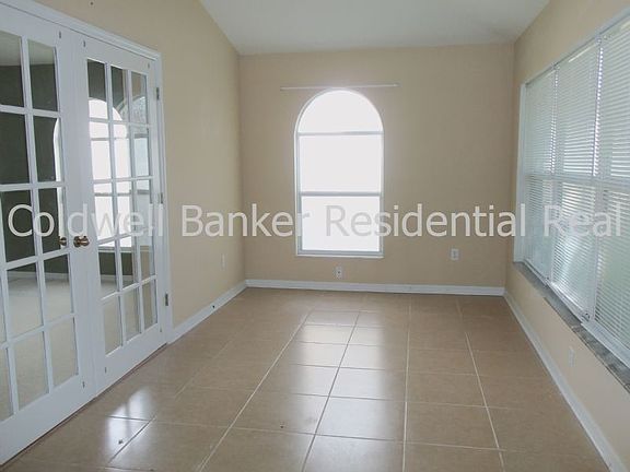 4th image of 2792 Golf Lake Dr