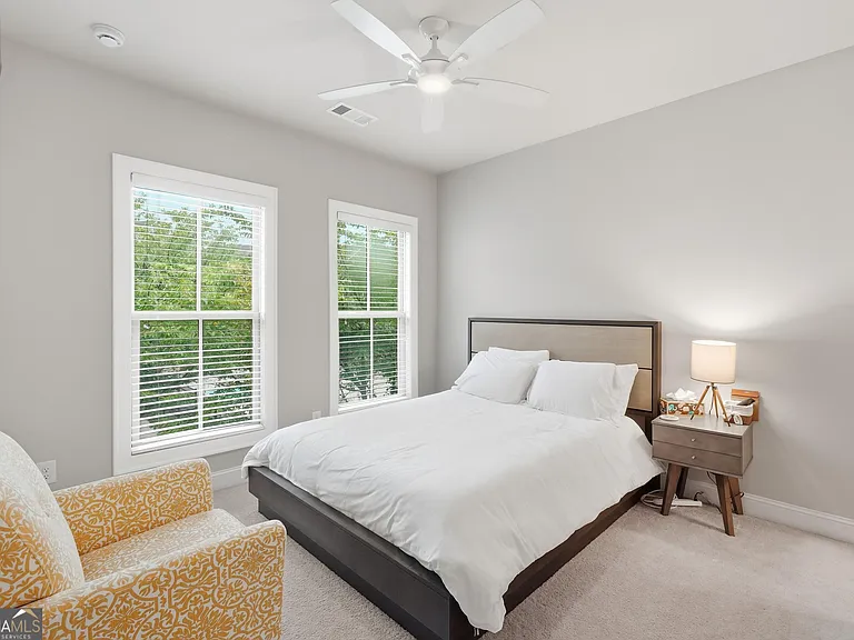 4245 Deming Cir — Photo 41