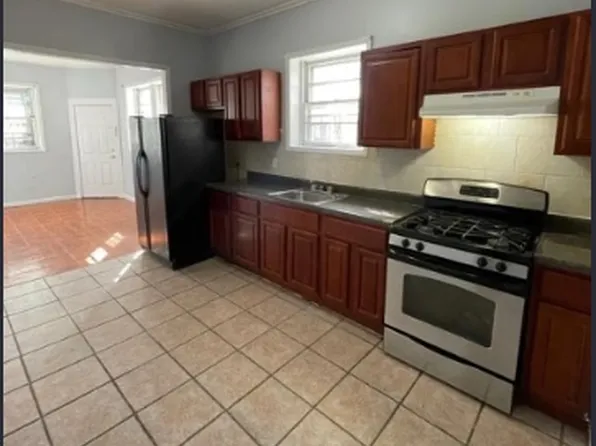409 Marshall St #1R, Elizabethport, NJ 07206