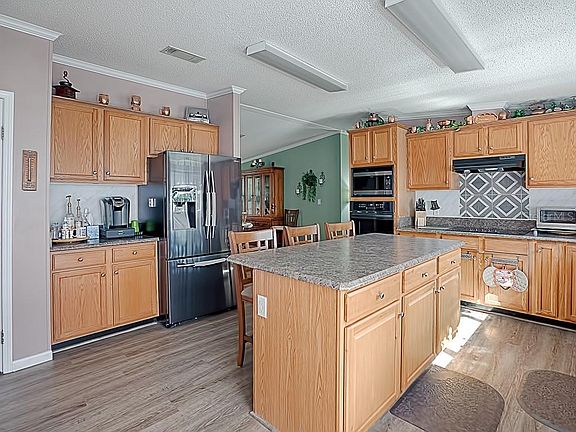 4th image of 17245 SE 96th Ct