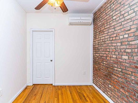 3rd image of 689 Lincoln Pl #1A
