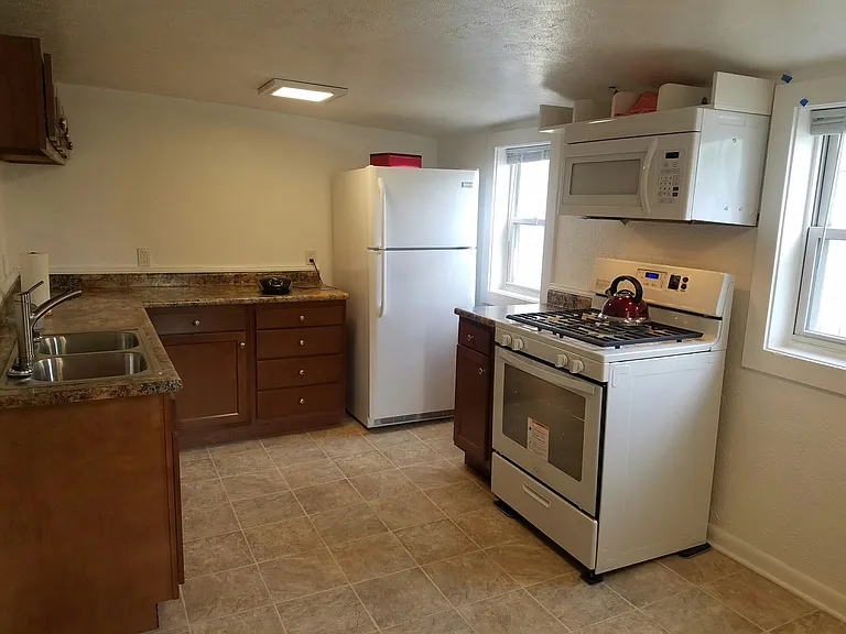 110 Indiana Ave NW — Photo 14