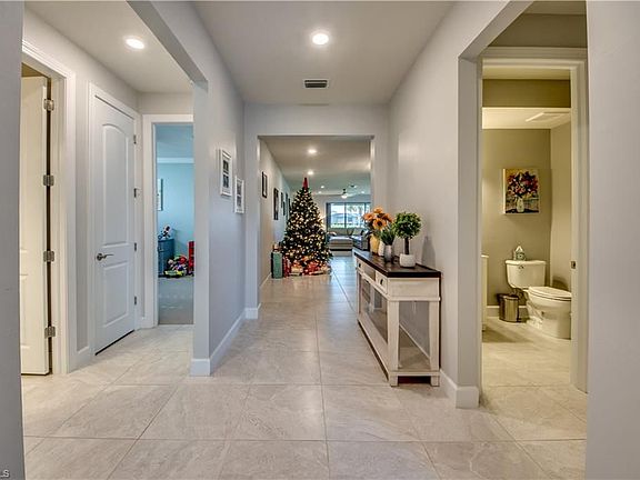 5th image of 9255 Bexley Dr