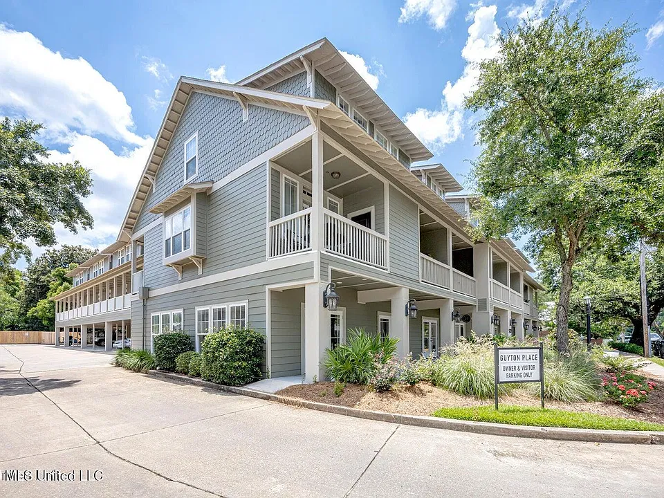922 Porter Ave