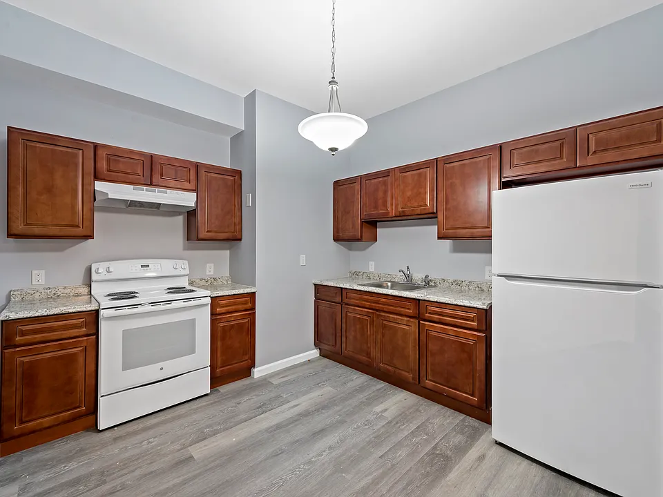1112 Butler St #2