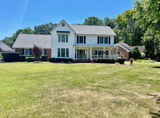 2700 Trelawny Dr, Clarksville, TN 37043