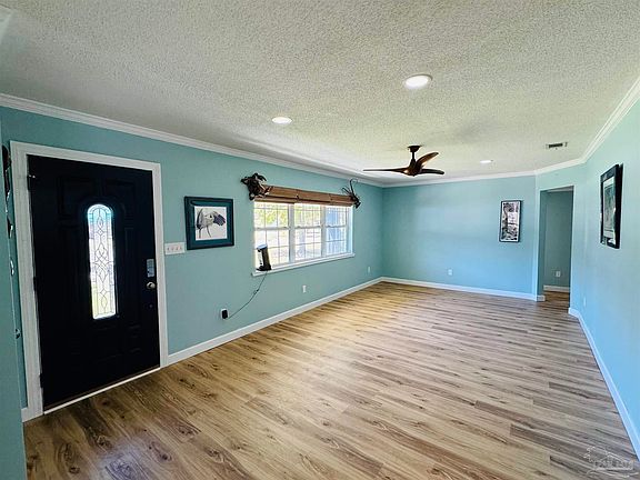4th image of 3310 Bayou Dr