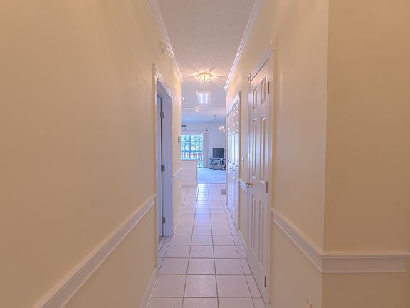 3rd image of 4879 Dahlia Ct. #203