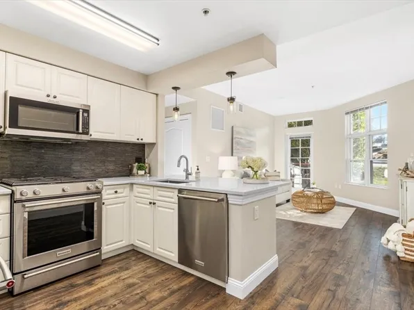 501 Commerce Dr Unit 4107, Braintree, MA 02184