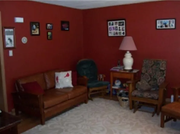 44 Meredith Ln, Center Barnstead, NH 03225