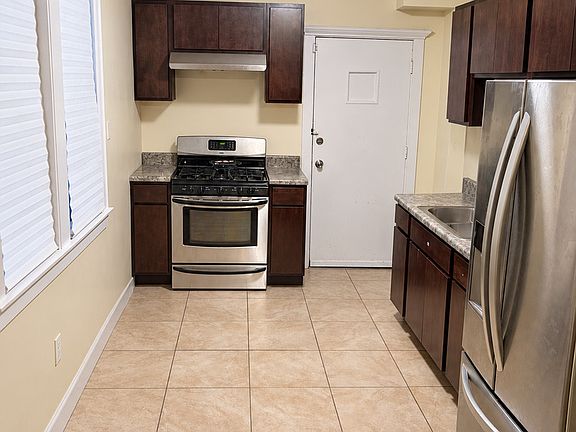 4th image of 7524 S Wentworth Ave