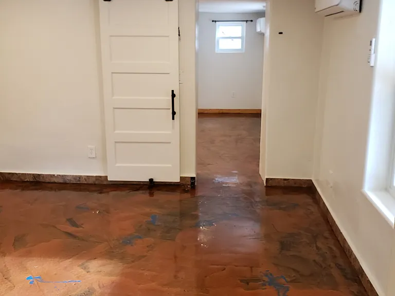 221 Youngblood Hill Ave — Photo 3