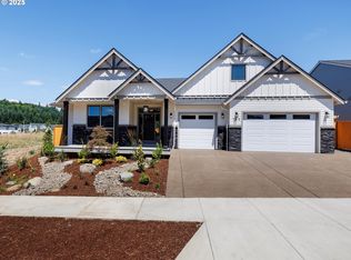 785 Riley Dr, Silverton, OR 97381