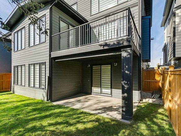 4th image of 7901 N 8a Ave SW