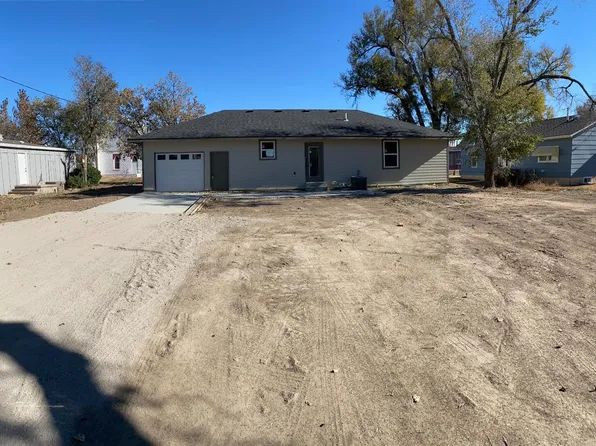 107 Buffalo St, Lakin, KS 67860
