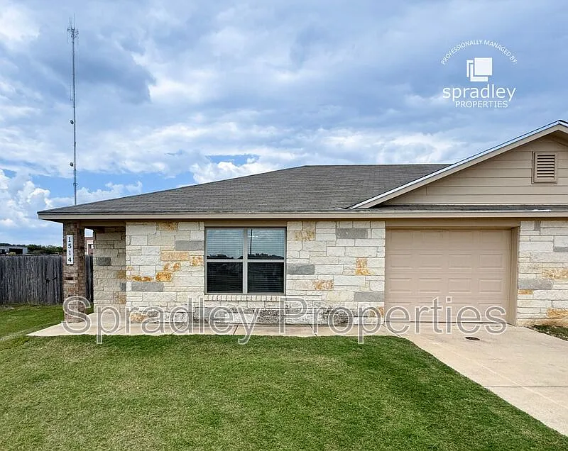 1514 Chance Ct