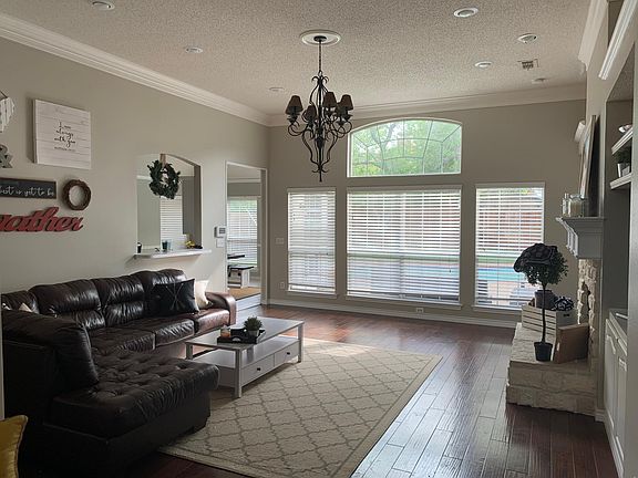 3rd image of 2111 Rock Wood Ln
