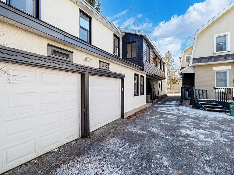 325 Hinchey Ave #B — Photo 11