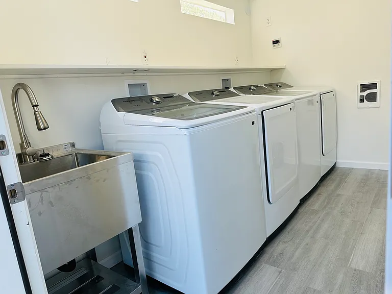 8301 E Florentine Rd #5 — Photo 9