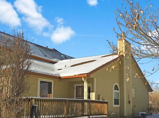 10557 W Maplewood Dr APT A, Littleton, CO 80127