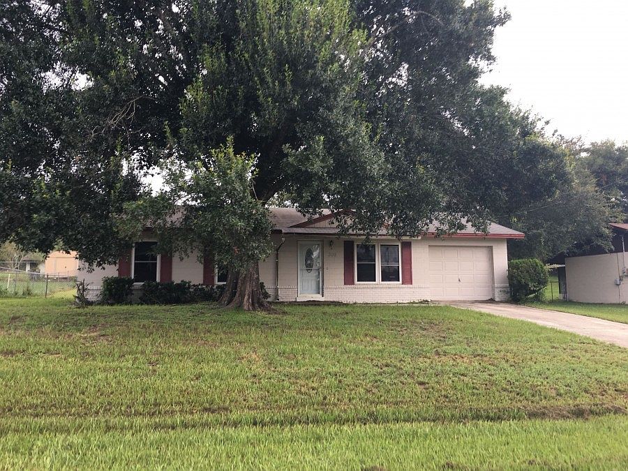 1st image of 309 W Primrose Ln