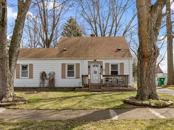 1722 Belton St, Garden City, MI 48135