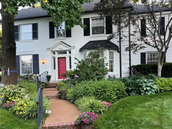 8124 Cornell Ct, Saint Louis, MO 63130