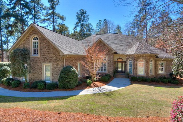 1st image of 130 Mockernut Cir