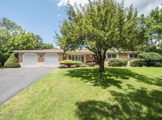 1177 Broadview Dr, Jim Thorpe, PA 18229