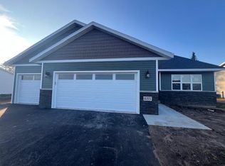 635 STILL WATERS LANE, Plover, WI 54467