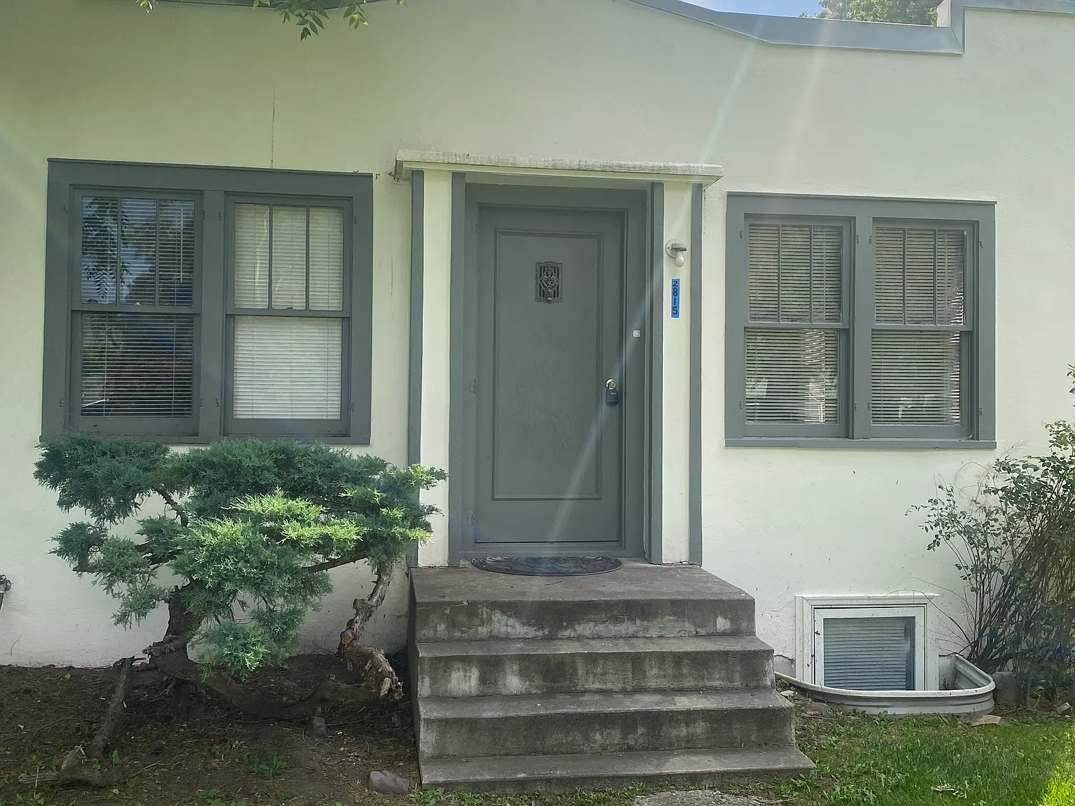 2 bed, 900 sqft, $1,250 — Photo 2
