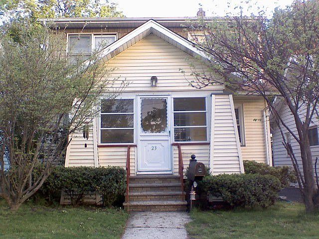 enclosed screened in porch