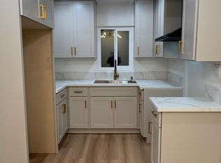 922 1/2 Pioneer Ave #1/2, Wilmington, CA 90744
