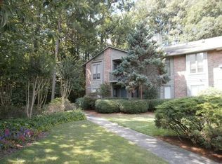 904 Tuxworth Cir, Decatur, GA 30033