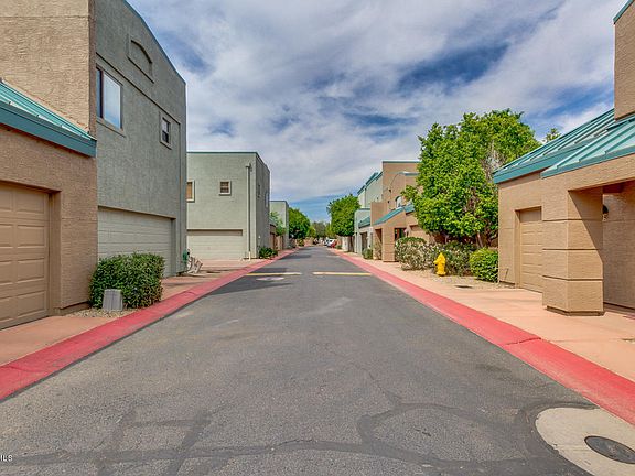 2nd image of 2027 E University Dr Unit 116