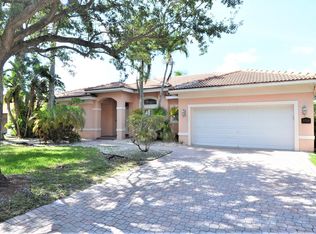 10240 NW 52nd St, Pompano Beach, FL 33076