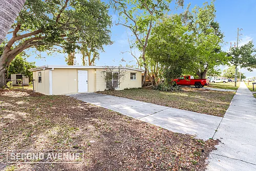 9295 Starkey Rd Photo 1