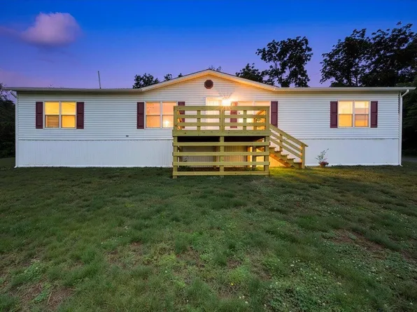 20459 Main St, Buchanan, VA 24066