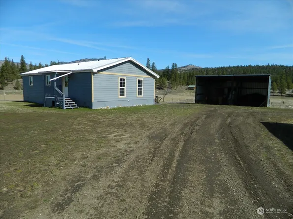 637 Aeneas Valley Road, Tonasket, WA 98855