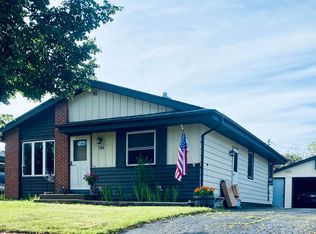 1914 88th St, Kenosha, WI 53143