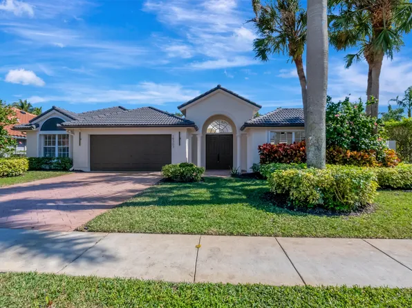 19207 Cloister Lake Lane, Boca Raton, FL 33498