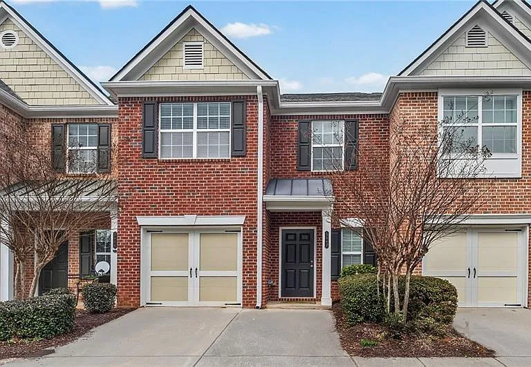 5662 Lawley Dr — Photo 1