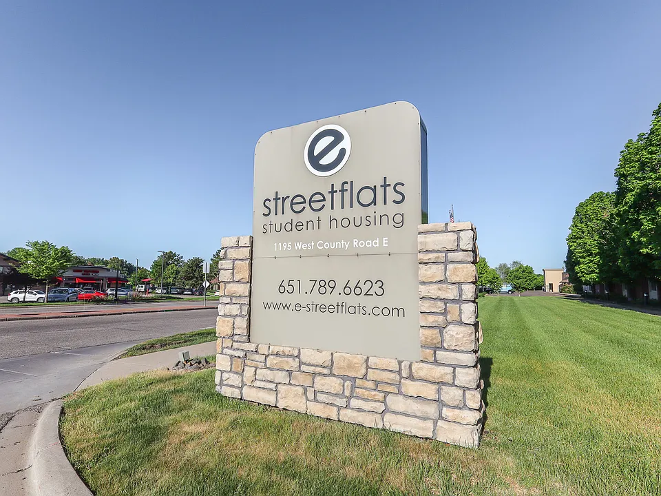 E Street Flats - Student Housing