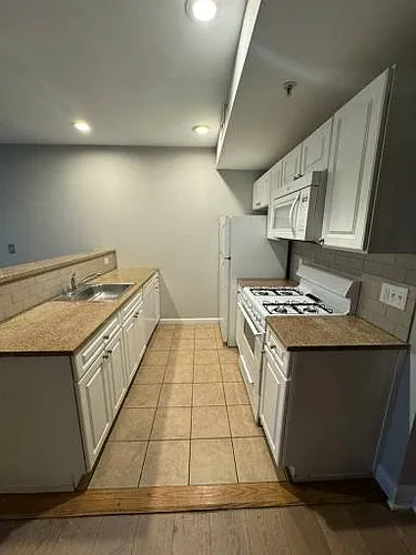 56 Imlay St #3A Photo 1