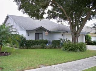 4037 Derby Dr, Lakeland, FL 33809