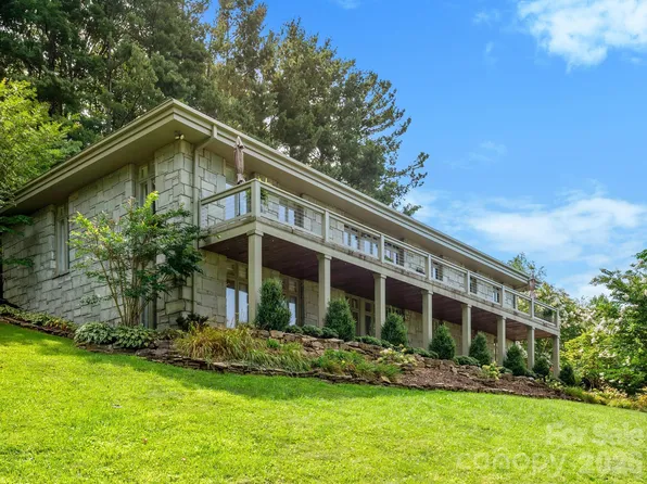 65 Crestwood Rd, Asheville, NC 28804