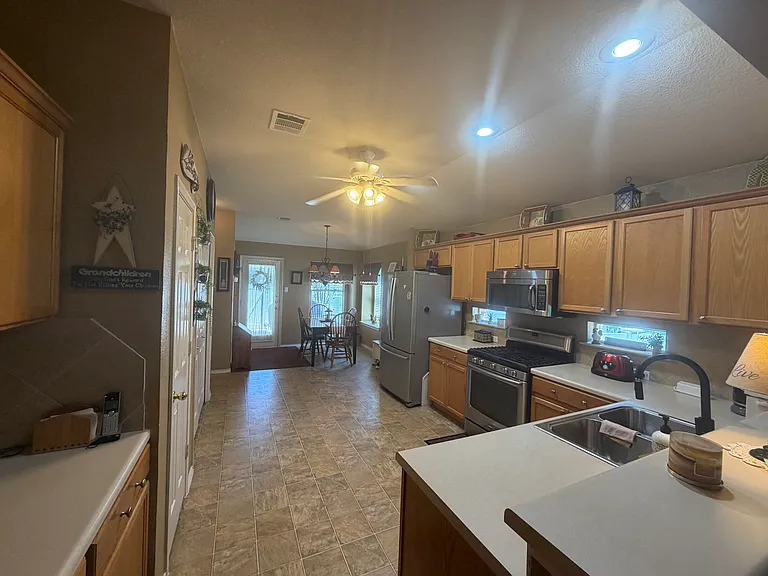1407 Colorado Bend Dr — Photo 4