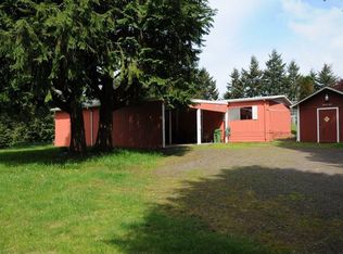 90905 Barnes Ln, North Bend, OR 97459