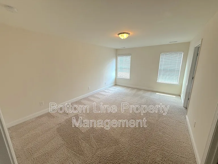 4029 Black Ct — Photo 16